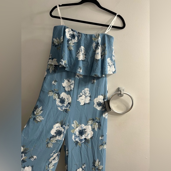 NWT lulus Finest Florals Slate Blue Floral Print Strapless Jumpsuit - Picture 9 of 12